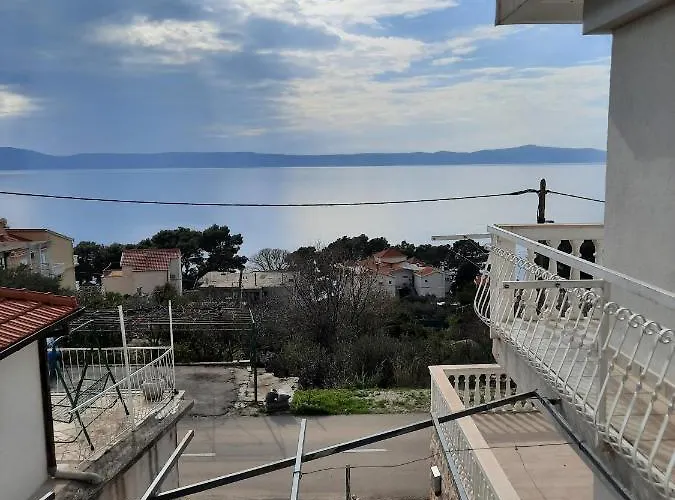 Apartment Villa Bajna