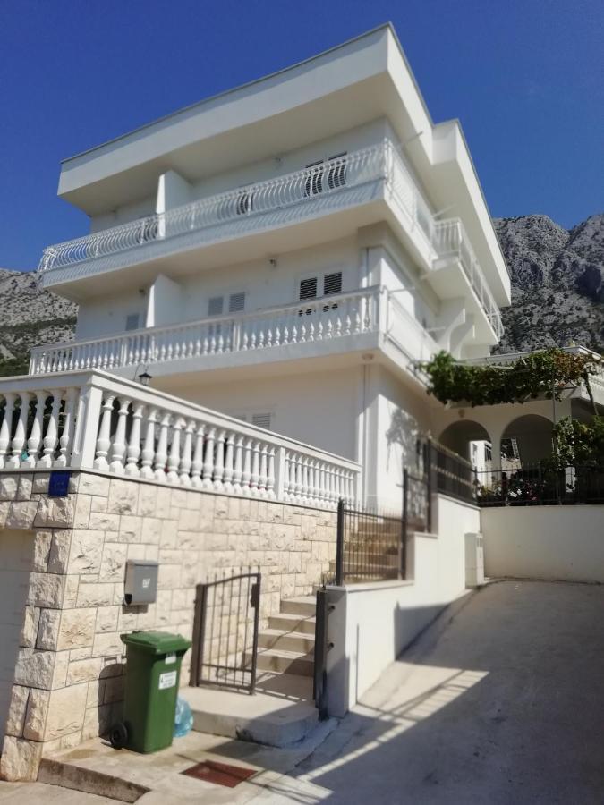 Apartman Bajna *